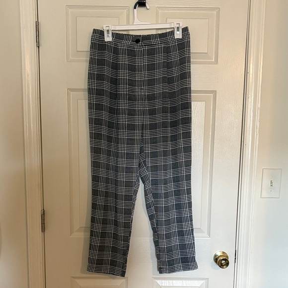 H&M Black and White Checkered Straight Leg Pants - Picture 1 of 5